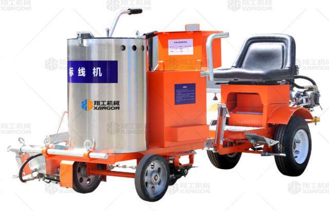 熱熔劃線機配置助力車，高施工高標線質量